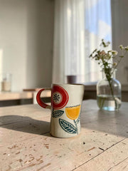 Tazza in gres con fiore rosso, giallo o blu dipinto a mano, circa 10cm di altezza × circa 6cm di diametro